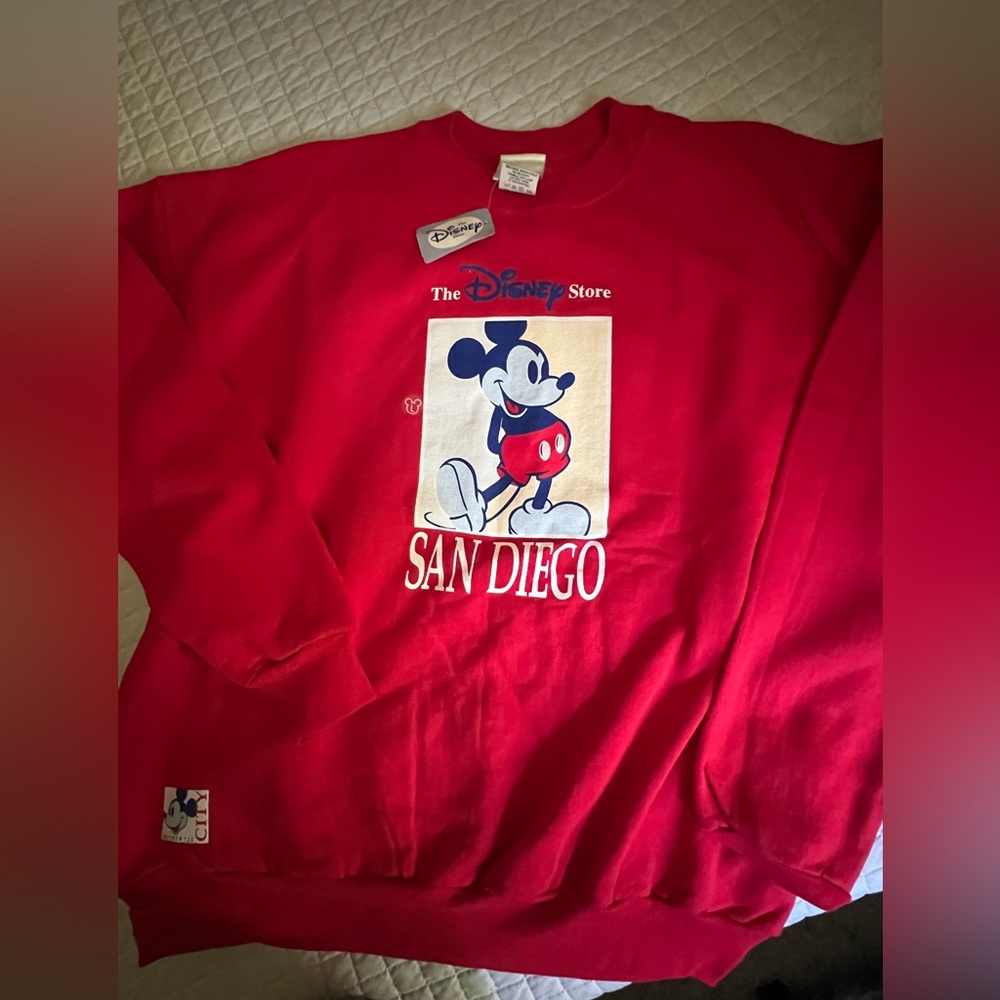 Disney store crewneck San Diego location vintage dead stock red color size large